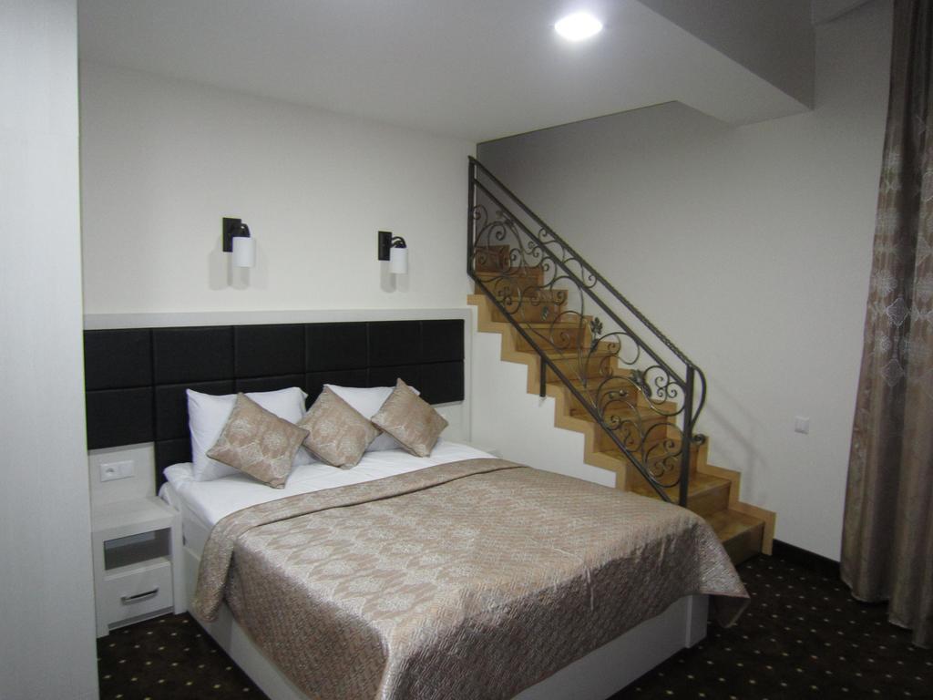 Jermuk Verona Resort מראה חיצוני תמונה
