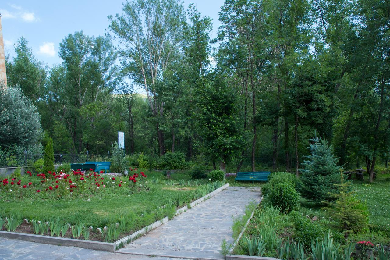 Jermuk Verona Resort מראה חיצוני תמונה